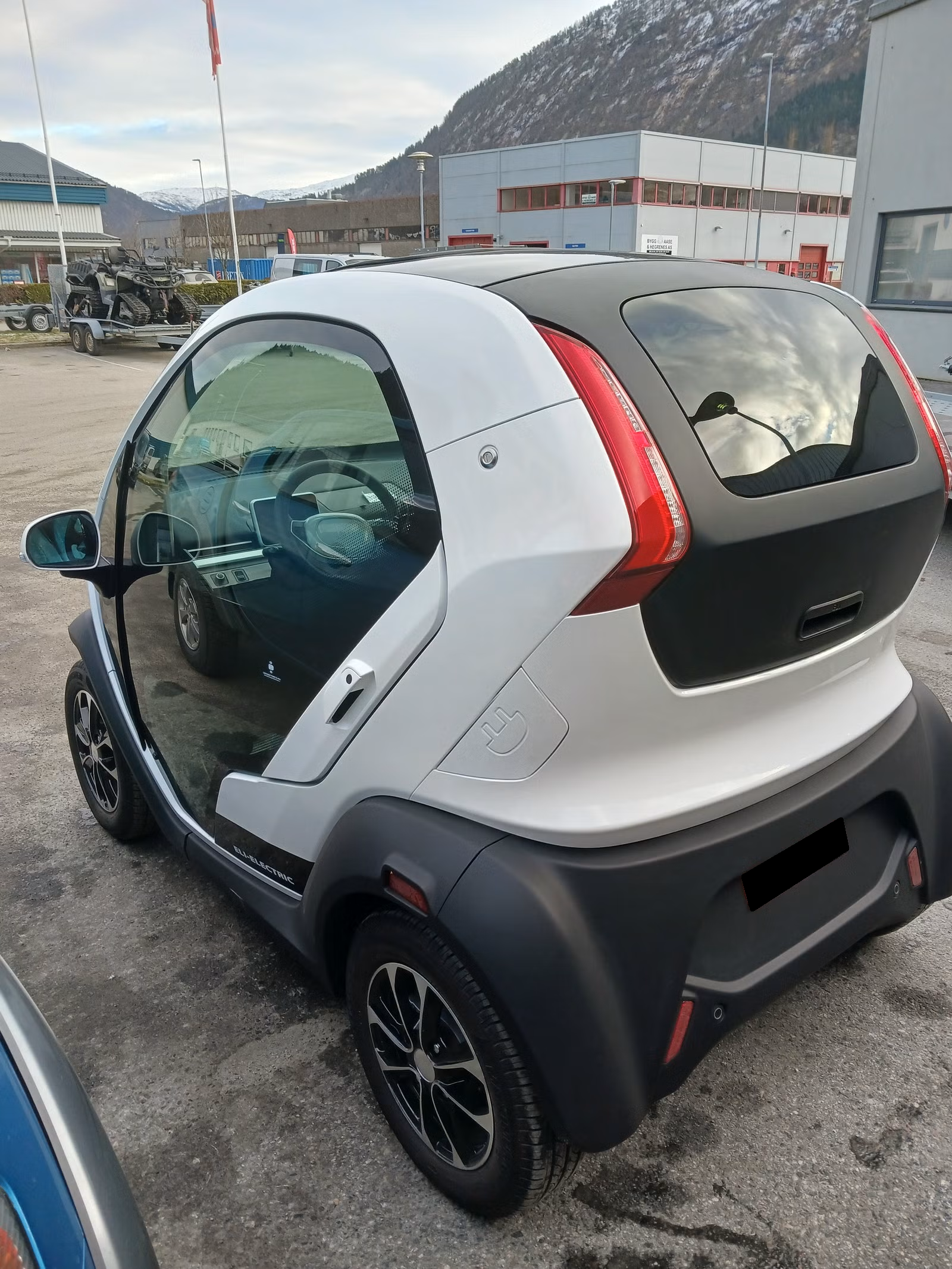
								Eli Zero Eli Plus full									
